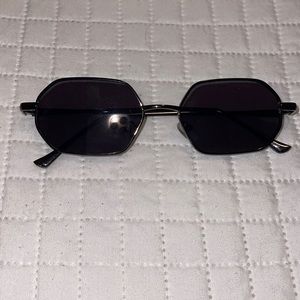 New, Sunglasses with gray metal frames
